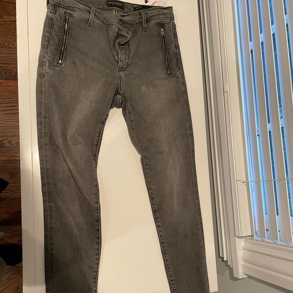 Grey jeans